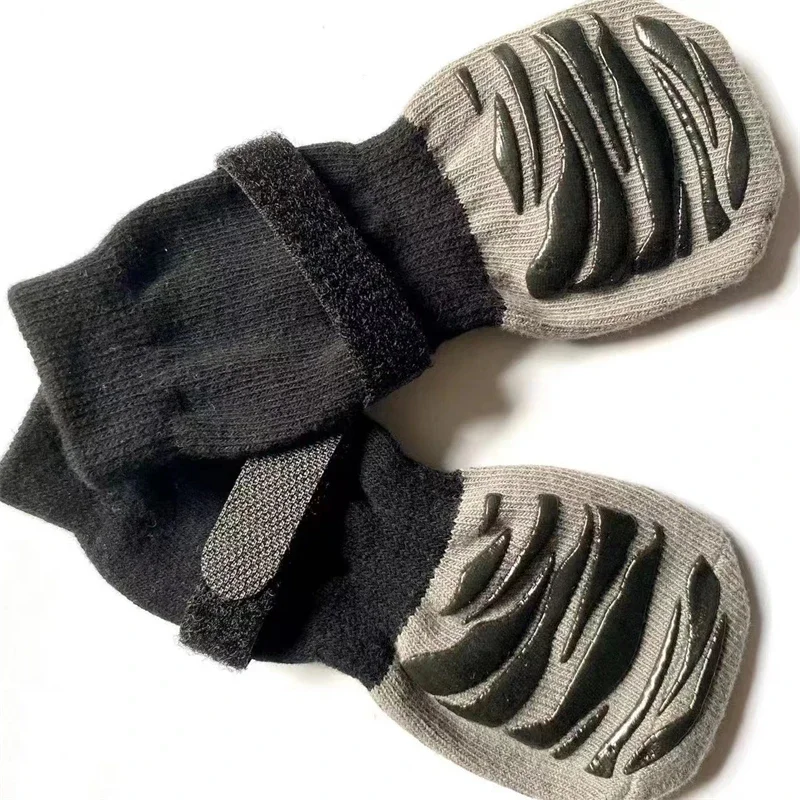 Calcetines para perros antideslizantes con agarre y cierre de gancho - imagen 4