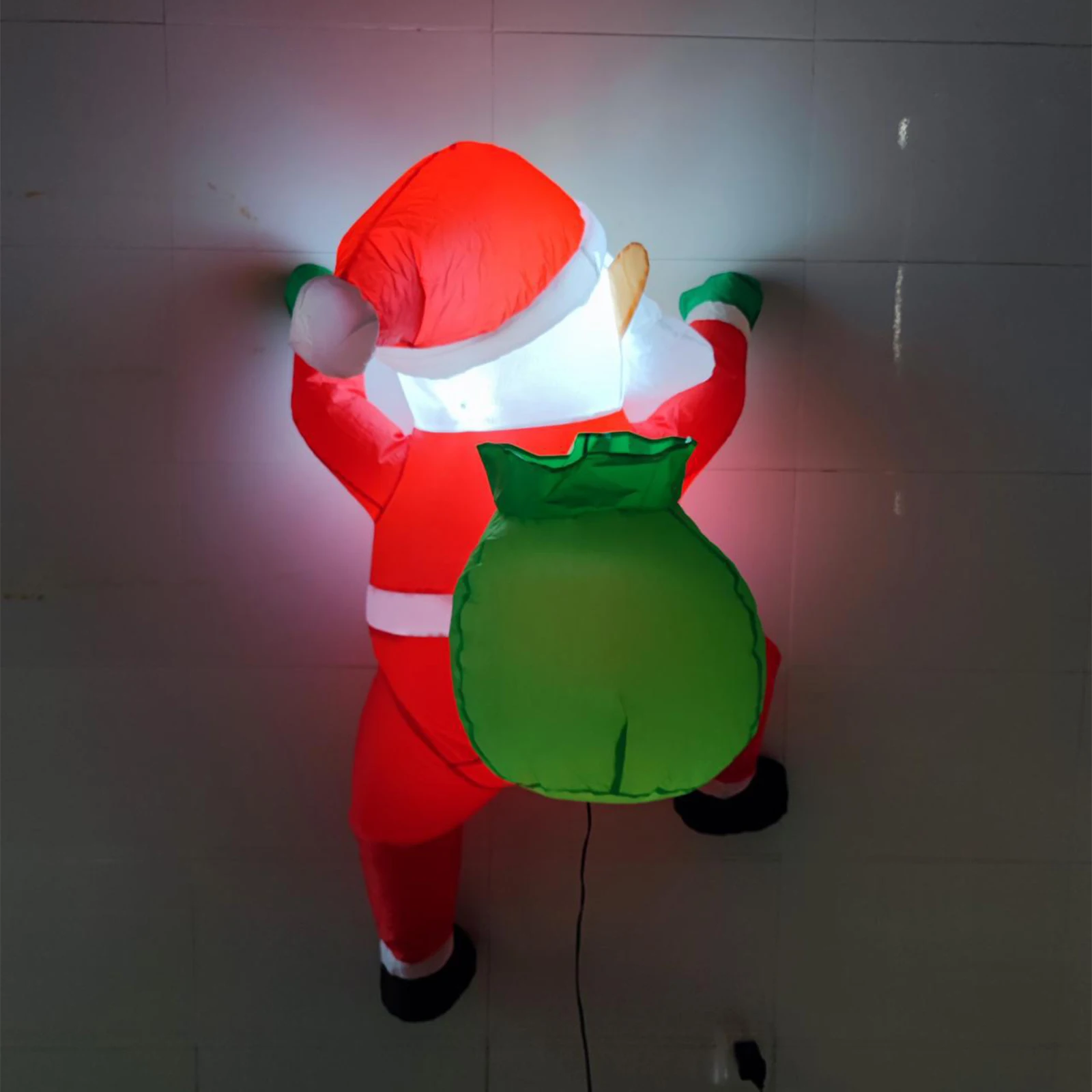 Decoración navideña inflable colgante de Papá Noel, ventana de escalada al aire libre, Papá Noel inflable para patio, jardín, césped, decoración navideña - imagen 4