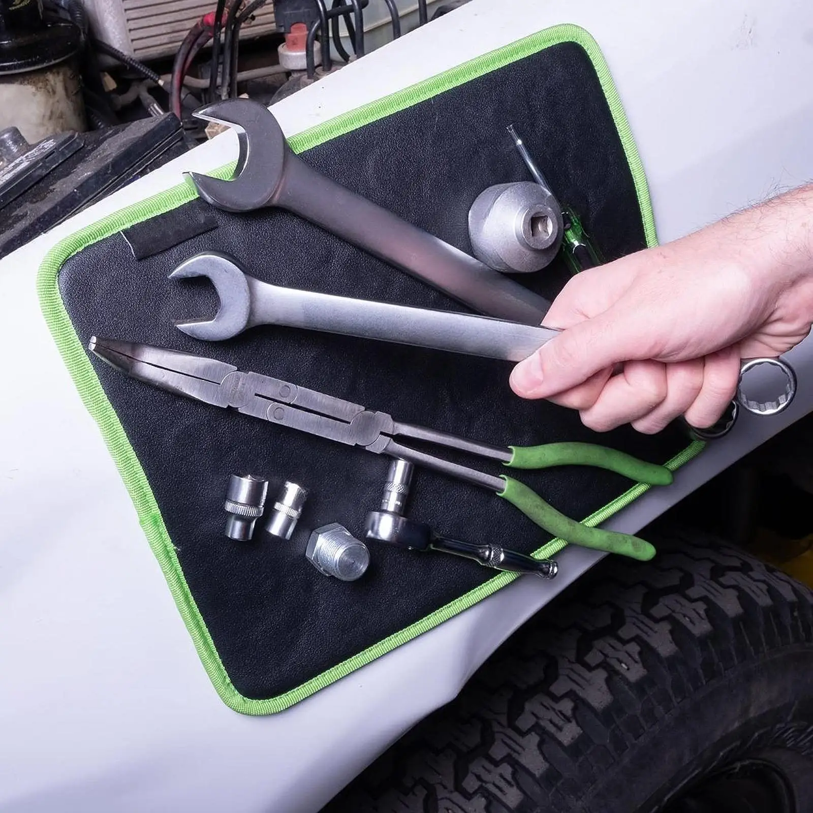 Almohadilla de herramientas magnética, tapete de almacenamiento de herramientas de reparación de garajes de taller multifuncional para herramientas manuales, organizador de herramientas de reparación de llaves - imagen 2