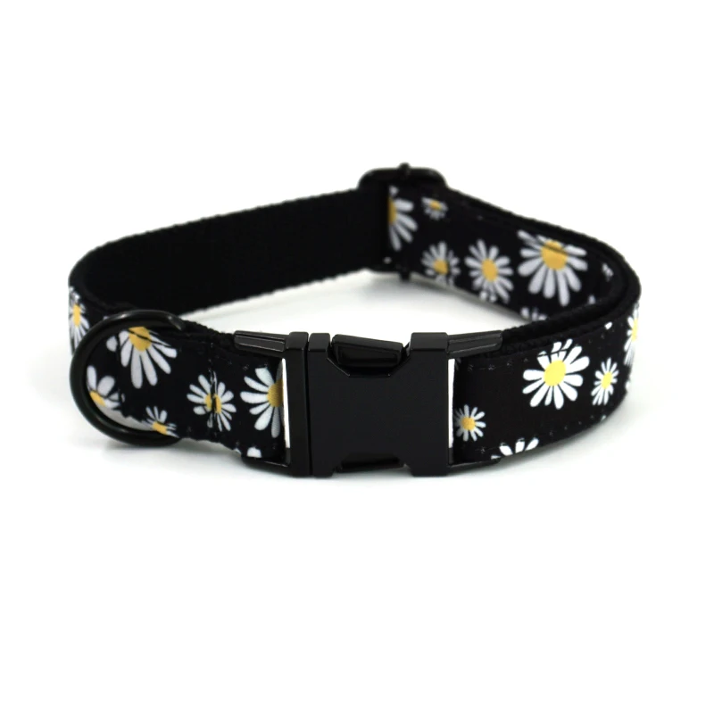 Arnés personalizado para perros, Collar para perro con diseño de Margarita pequeña con nombre grabado, hebilla de Metal negro, conjunto de correa para perro - imagen 3