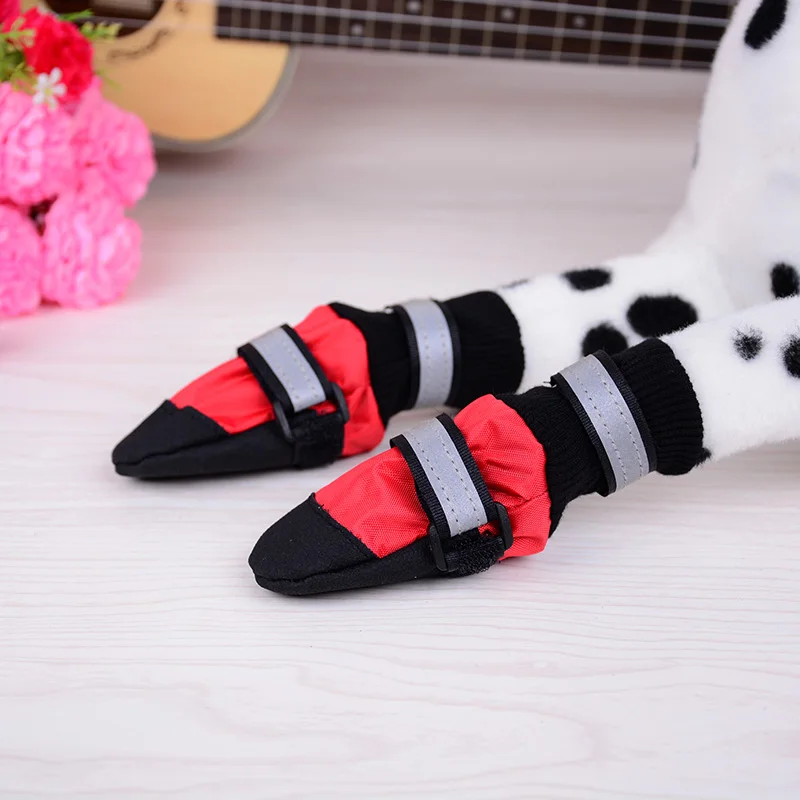 Botas impermeables para perros - material y acabado