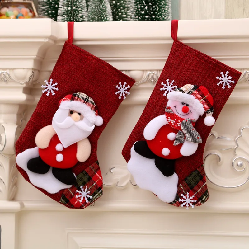 Medias de Papá Noel para niños, bolsas de dulces, adornos de árbol de Navidad, colgantes, bolsa de regalo de lino, decoración colgante de chimenea, suministro de fiesta - imagen 5