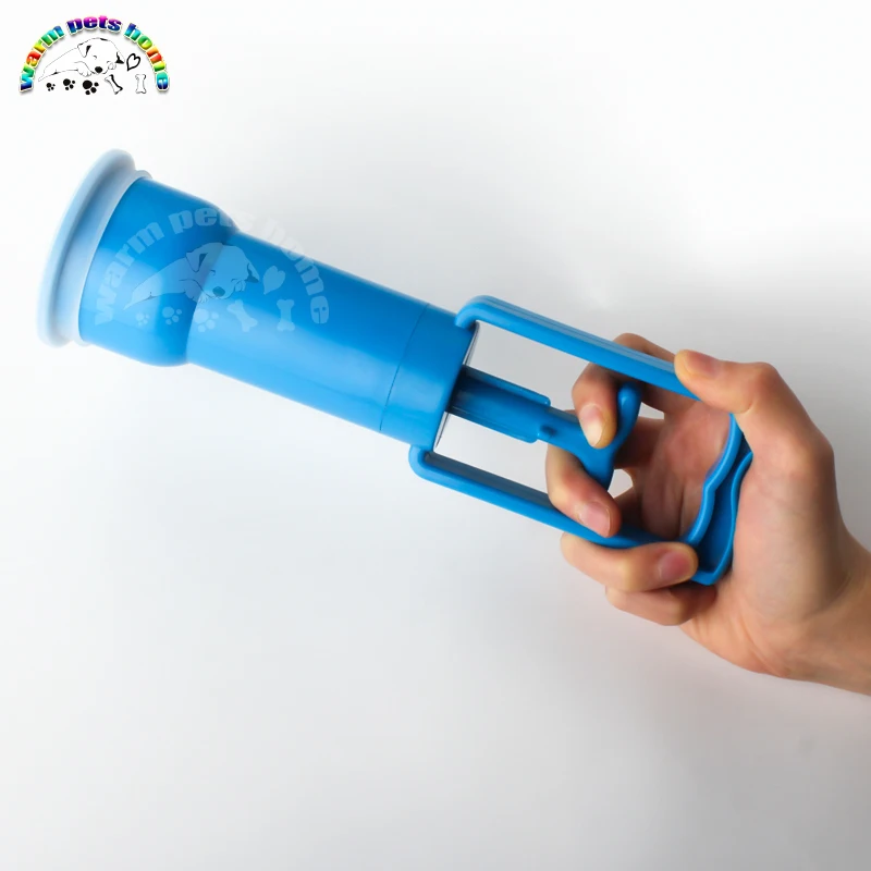 El resucitador del aspirador del gatito del cachorrinho de una soplo estimula el equipo veterinario del primer aliento - imagen 3