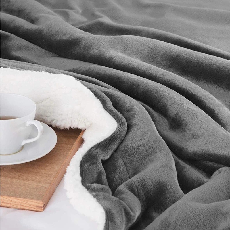 Benepaw-Manta Reversible para perros pequeños, medianos y grandes, manta de franela polar lavable, impermeable, cubierta de cama para mascotas, Otoño e Invierno - imagen 4