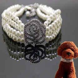 Collar floral para perro con perlas – Lujo y estilo cómodo suave