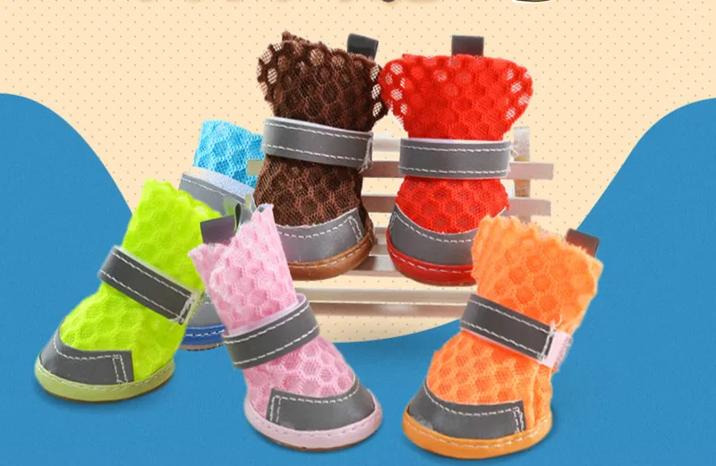4 unids/lote de zapatos para perros para mascotas, zapatos de red suaves y transpirables, botas para mascotas, Protector de pata, correas reflectantes, zapatos antideslizantes para cachorros - imagen 3