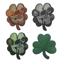 Parche bordado calavera trébol verde militar para coser
