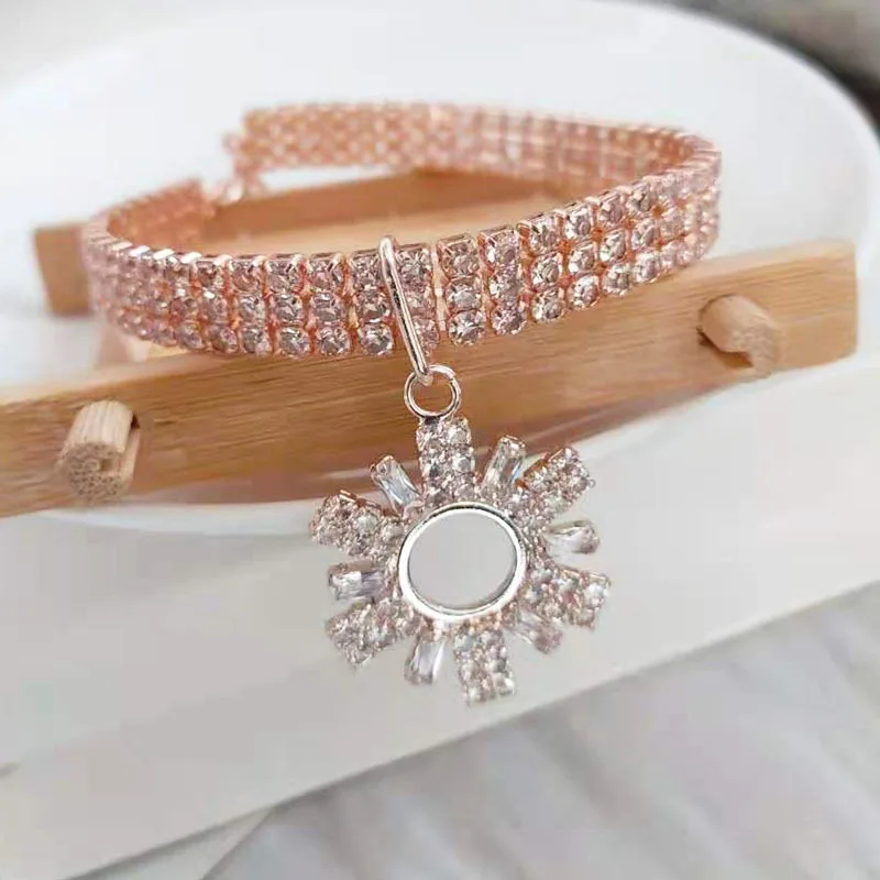 Collar de lujo con diamantes de imitación para perro y gato, Collar de cachorro para perros pequeños, accesorios de joyería de cristal para fiesta de graduación y boda, 3 filas - imagen 3