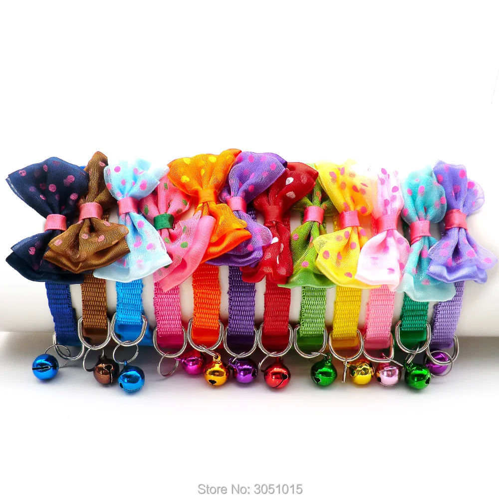 wholesale Collar de perro de poliéster ajustable de 100 piezas para mascotas personalizado con collar con colgante de campana con lazo para perros y gatos pequeños - imagen 3