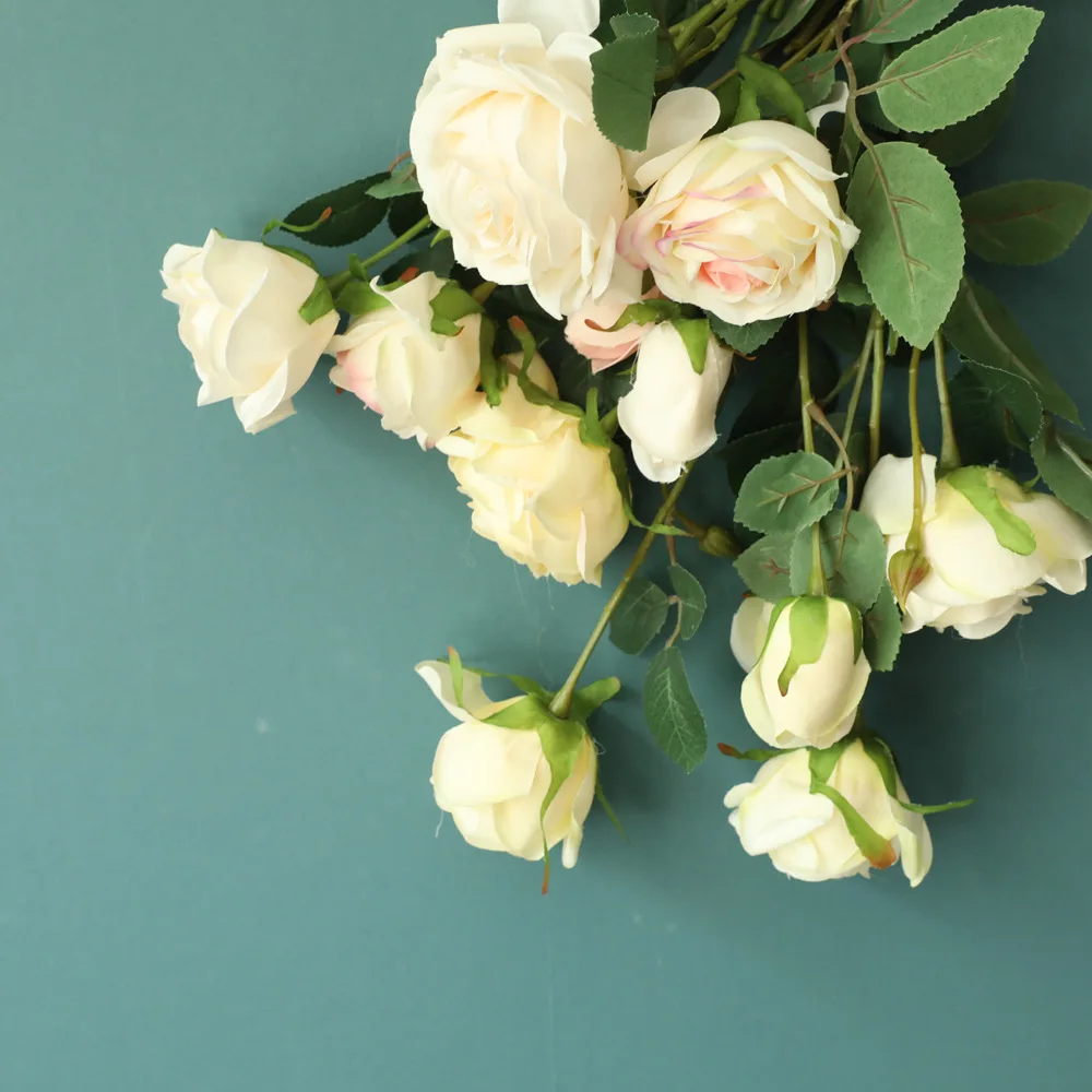 Ramo de rosas de seda de 3 cabezas, accesorios de decoración del hogar, álbum de recortes de fiesta de boda, plantas falsas, flores de rosas artificiales diy - imagen 4