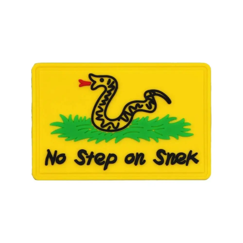 No Step on Snek bordado PVC parche brazalete insignia militar apliques de costura adorno parches decorativos tácticos - imagen 2