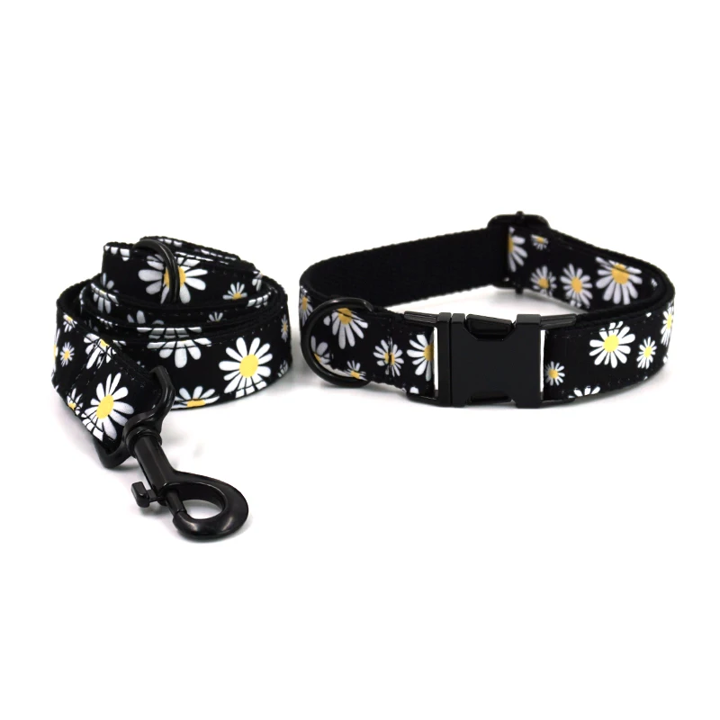 Arnés personalizado para perros, Collar para perro con diseño de Margarita pequeña con nombre grabado, hebilla de Metal negro, conjunto de correa para perro - imagen 4