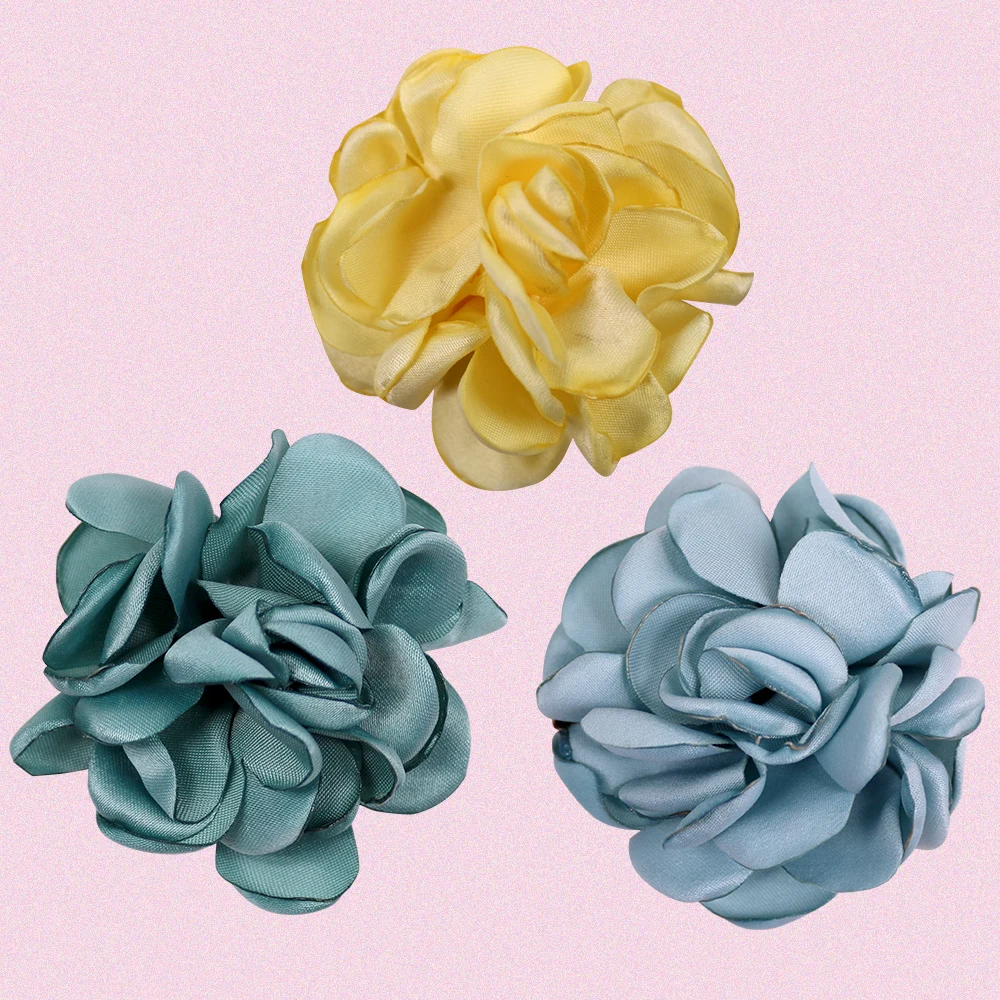 Collar de flores para perros, suministros de primavera, pajarita deslizante, dijes, productos para mascotas, 50 Uds. - imagen 5