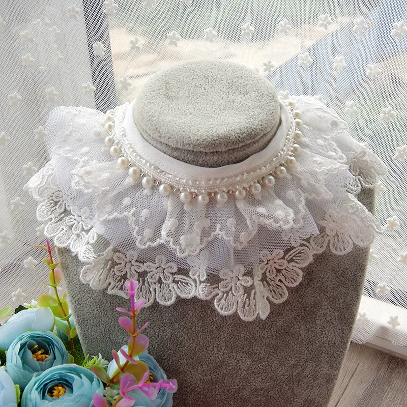 Collar de encaje con babero para mascotas - imagen 3