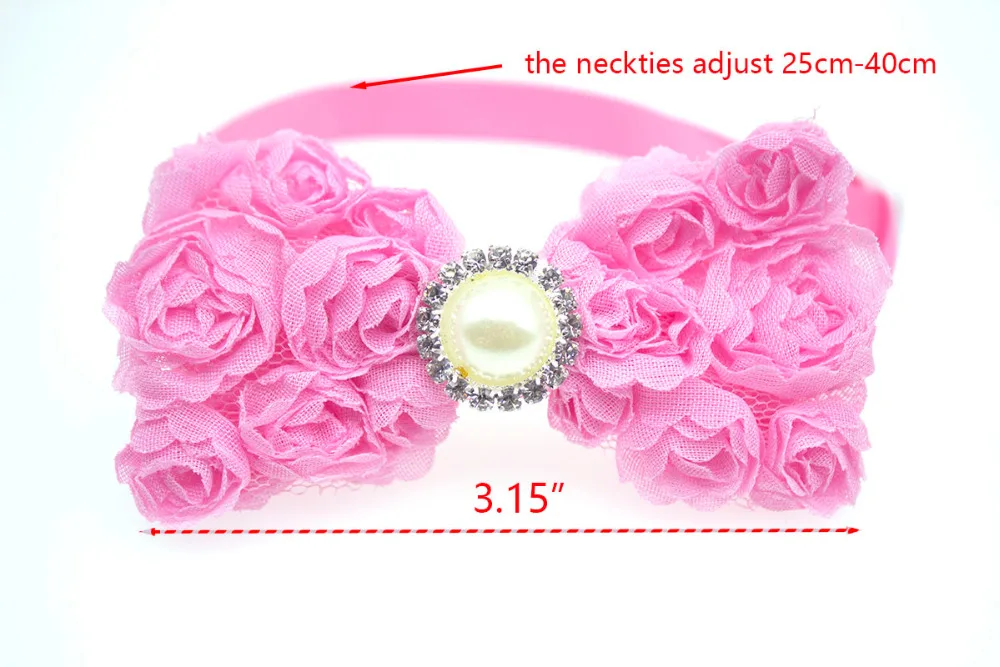 Lazo de gasa rosa para perros con pequeño aplique decorativo