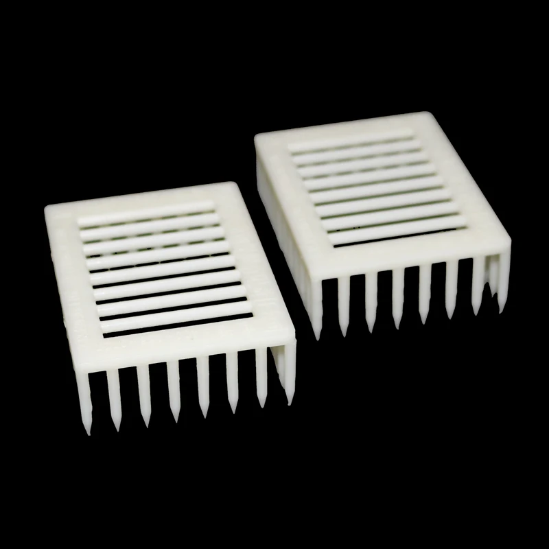 Jaula de plástico Queen Imprison Prisoner Apis Mellifera Apiaary Insert Honeycomb Colive tipo aguja Colony Worker Spado Bee Tools - imagen 5