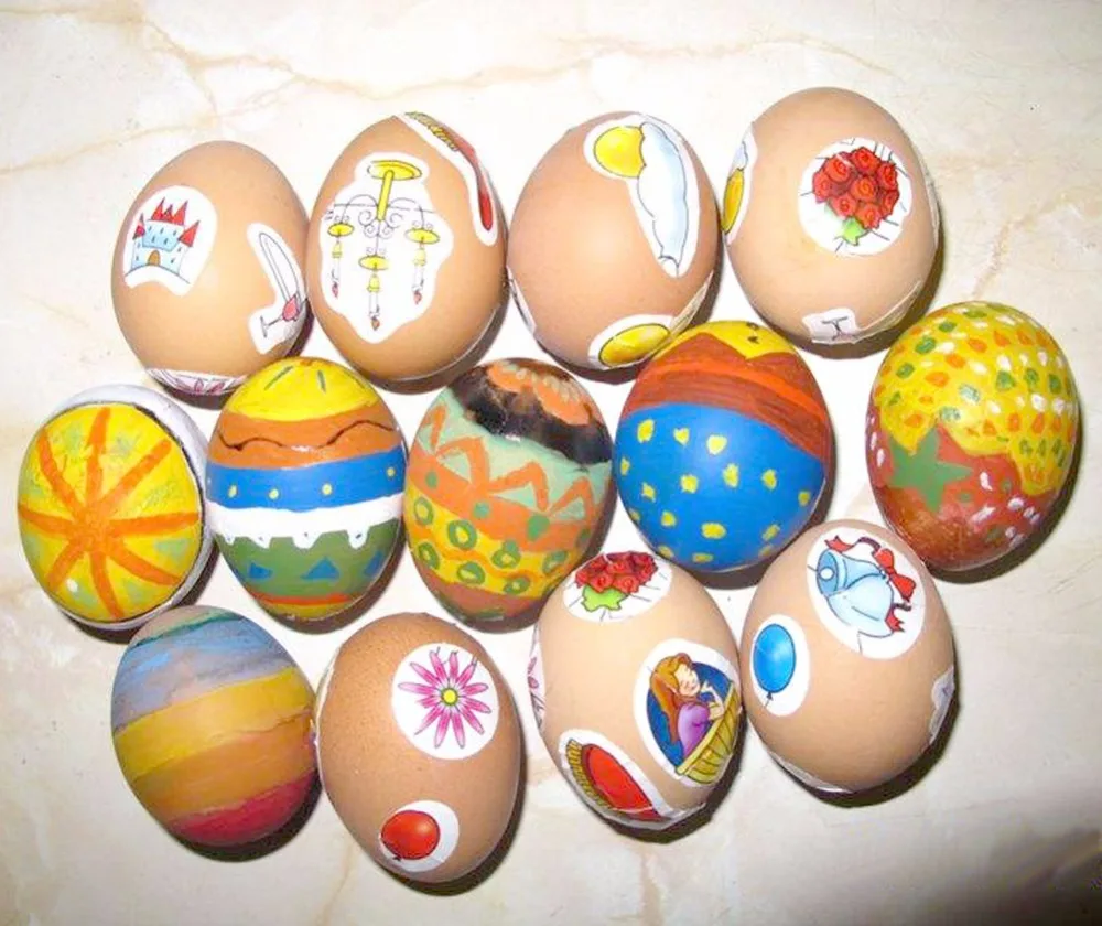 Huevos falsos pequeños para casa de pollos, 5,2x4,3 cm, huevos realistas, decoración de Pascua, guía, nido, pintura, 20 unidades - imagen 5