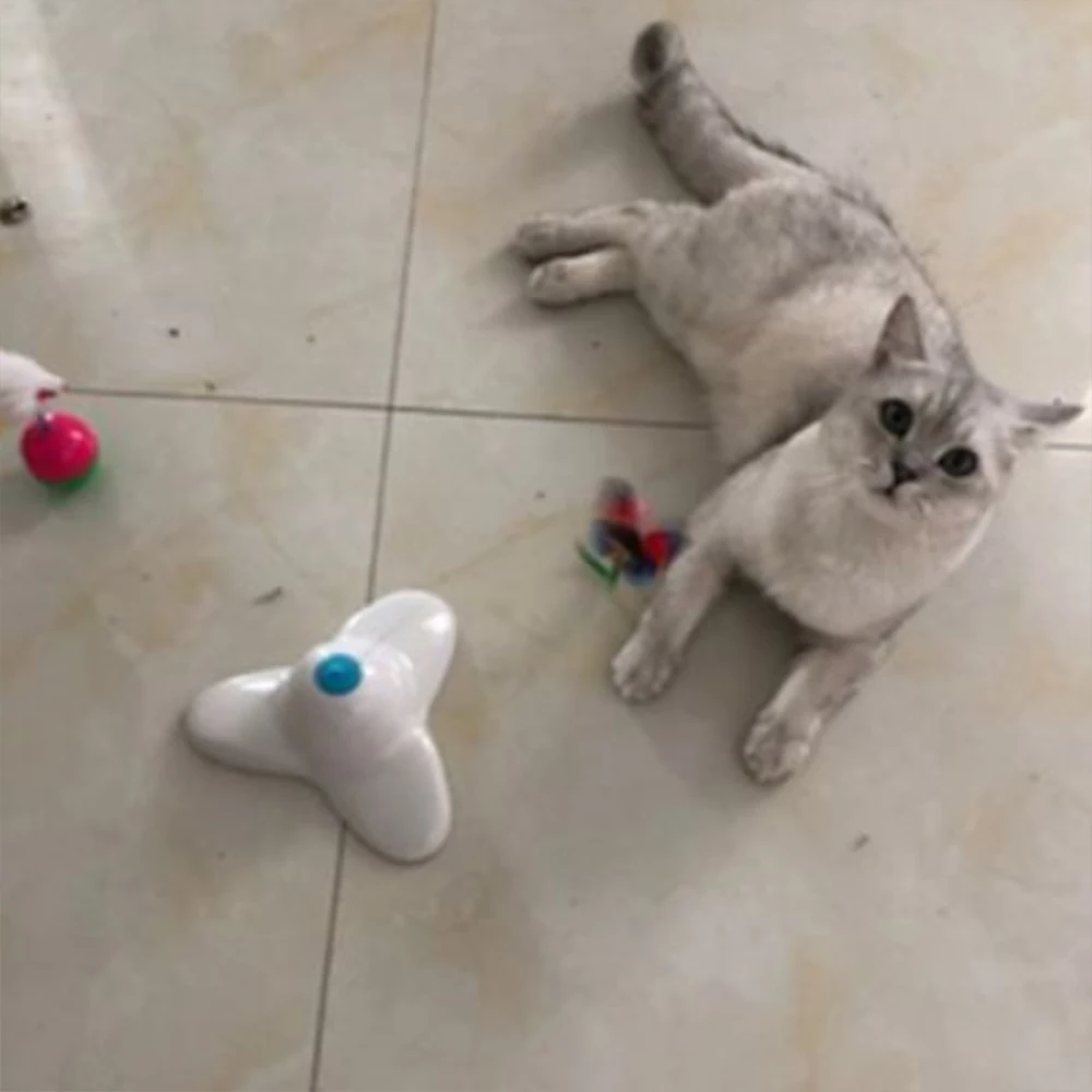 Juguete eléctrico giratorio automático para gatos, juguete interactivo con forma de mariposa revoloteadora colorida, divertido gatito, cachorro, accesorios - imagen 3