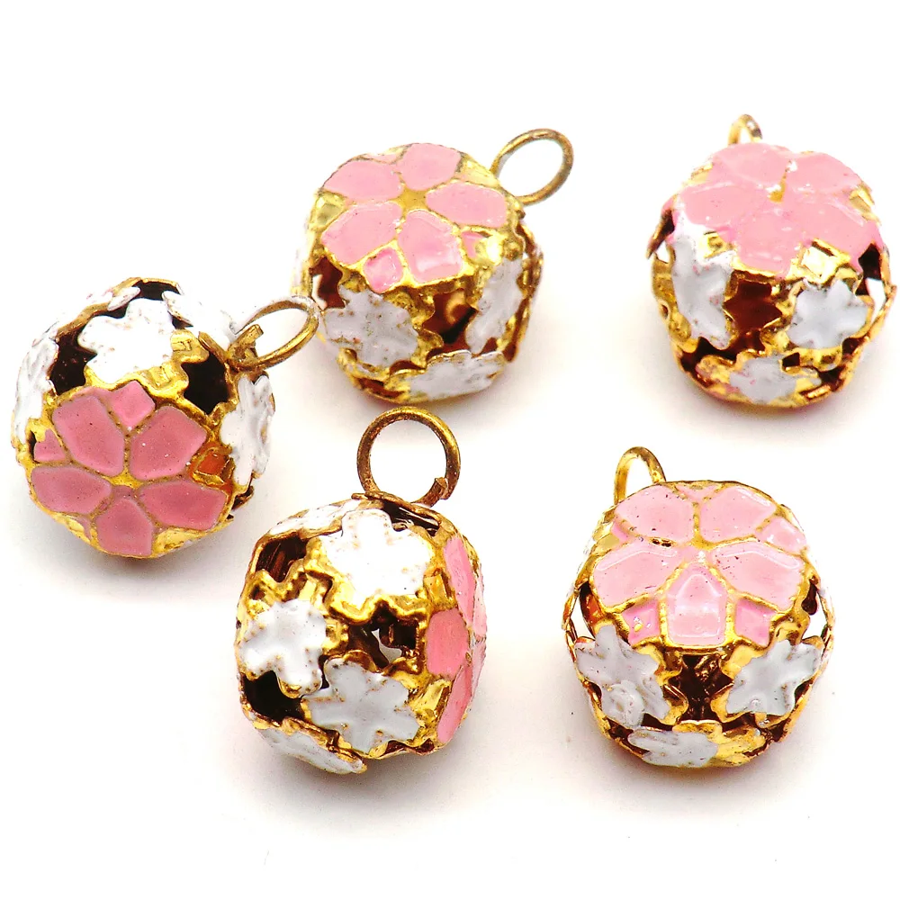 Cascabel colgante de 14mm para Collar de Mascota, accesorio de decoración para fiesta, campanas de Color caramelo, juguete para mascota, 100 piezas, venta al por mayor - imagen 5