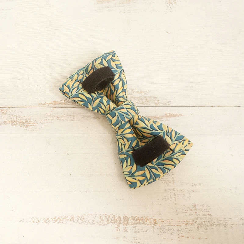 Collar de pajarita de hojas doradas para perro, accesorio para cachorro, gato, suministros para mascotas, herramientas de aseo para perros, pajarita Ornamental desmontable - imagen 5