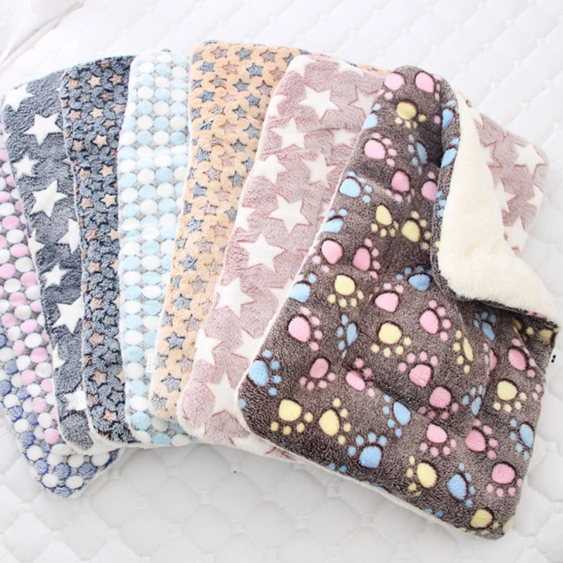 Alfombrilla de franela gruesa para perros y gatos - imagen 2