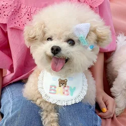 Babero bonito con bordado de oso para bebé, babero para perro, toalla para Saliva, Bichon, babero Hiromi de peluche, bufanda triangular para gato, bufanda para gato, toalla para Saliva para gato