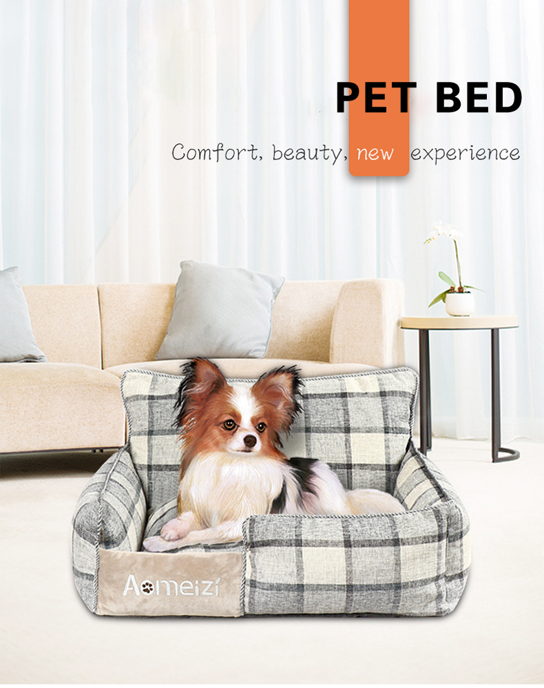 Gato descansando cómodamente en el cojín térmico