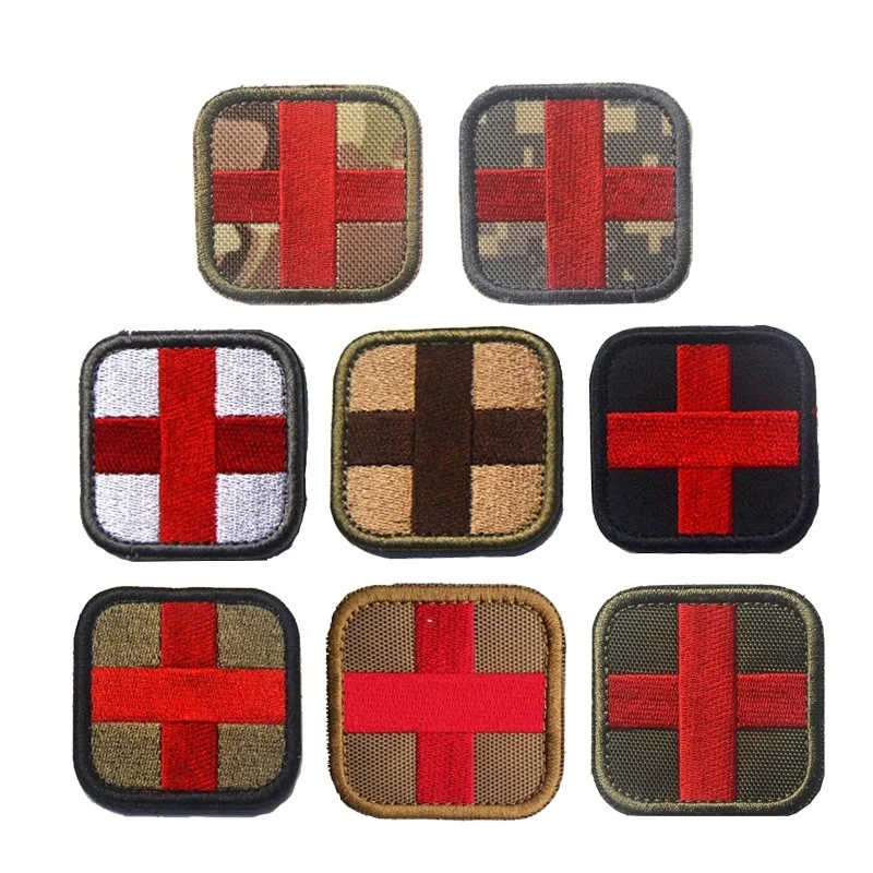 Parche bordado médico de Cruz Roja, insignia de brazalete, apliques de costura decorativos militares, adorno, parches tácticos - imagen 2