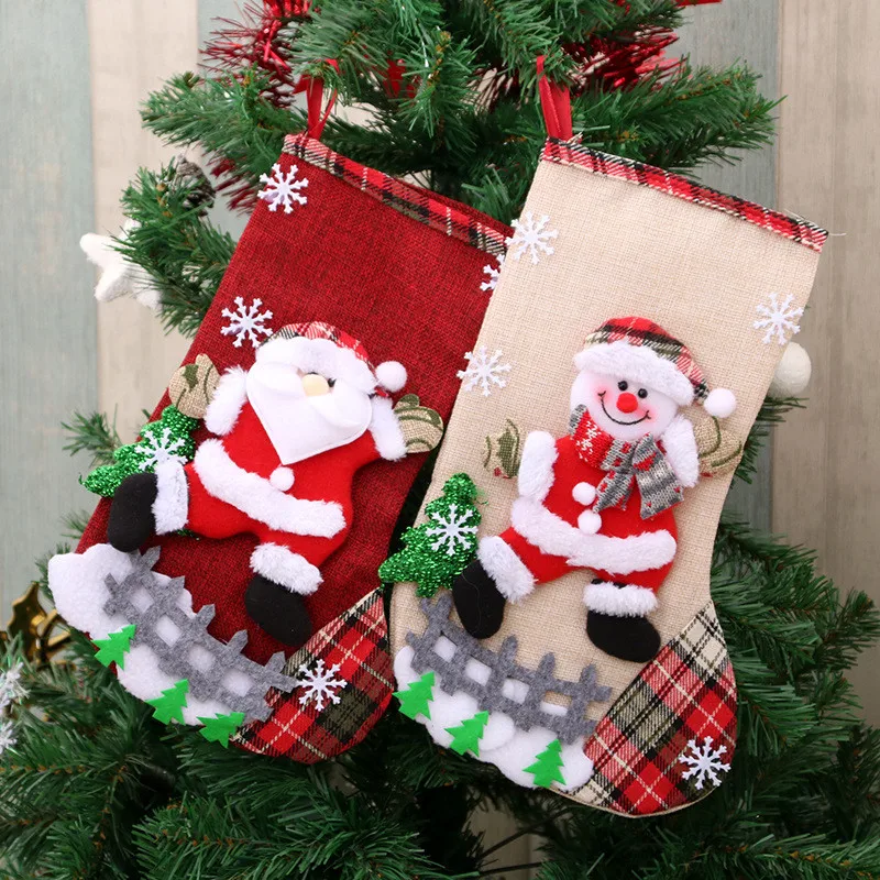 Medias de Papá Noel para niños, bolsas de dulces, adornos de árbol de Navidad, colgantes, bolsa de regalo de lino, decoración colgante de chimenea, suministro de fiesta - imagen 3