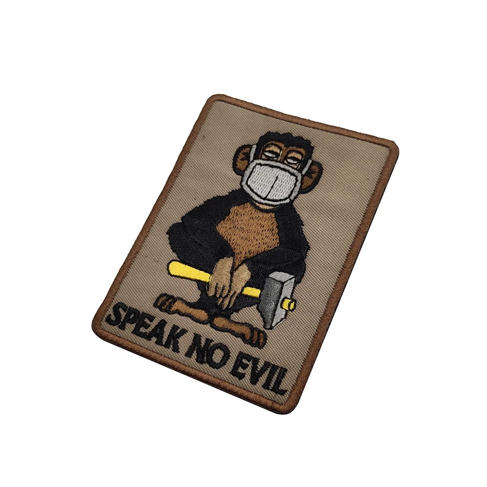 Parche bordado de mono de tres sabios, insignia de brazalete, parche decorativo táctico militar, ver, hablar, escuchar, No malvado - imagen 3