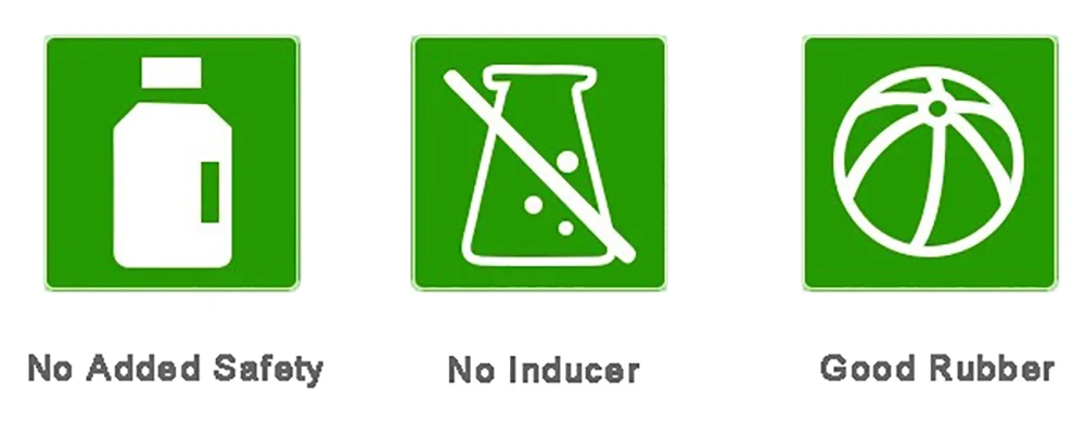 Varios juguetes de peluche para perros alineados sobre una superficie clara