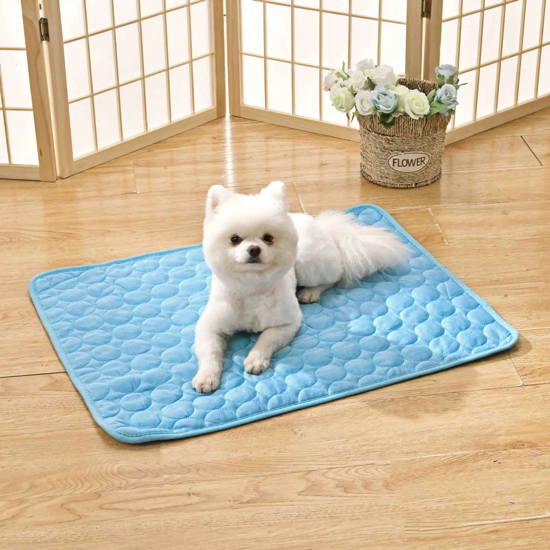 Estera refrescante de verano para mascotas, manta de hielo transpirable para perros, gatos, mascotas, cama fría para dormir, almohadillas de seda de hielo lavables, cojín, accesorios para mascotas - imagen 2