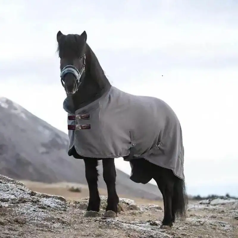 Manta de invierno para caballo con forro polar cálido - imagen 4