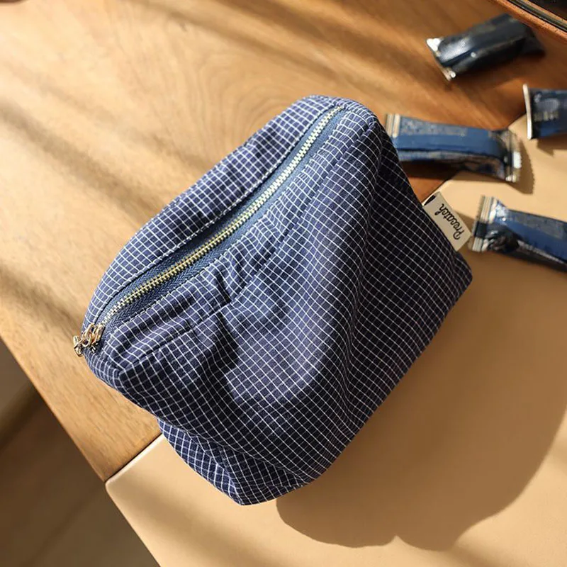 Bolsa de cosméticos de tela a rayas a cuadros, bolsa de almacenamiento cuadrada tridimensional con cremallera, bolso portátil de viaje, bolsa de maquillaje con forro - imagen 2