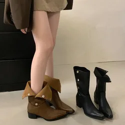 Botas de invierno para perros – cómodas y con botones retro