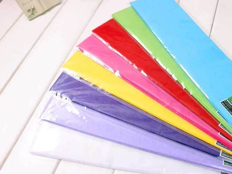 Variedad de colores de bolsas de papel caninas