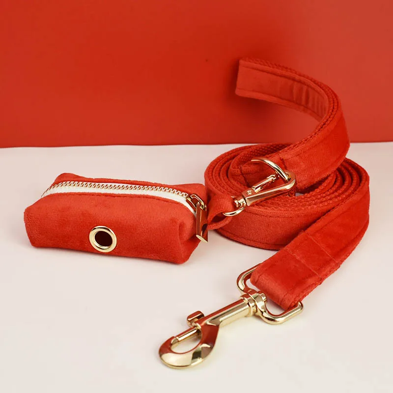 Juego de Collar y correa para perro de terciopelo rojo para perros pequeños, medianos y grandes, placa con nombre grabada personalizada, suministros para mascotas, correa para perro, franela03 - imagen 3