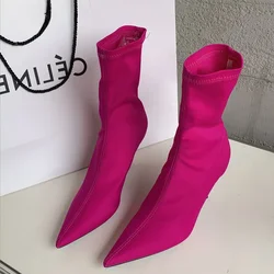 Botas de moda para gatos y perros – confort y estilo