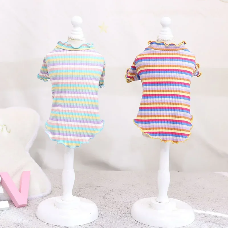 Camisa inferior a rayas de colores para otoño e invierno, ropa superior para mascotas de peluche, camisa inferior de punto de algodón, Sudadera con capucha, chaleco de dos pies para perro