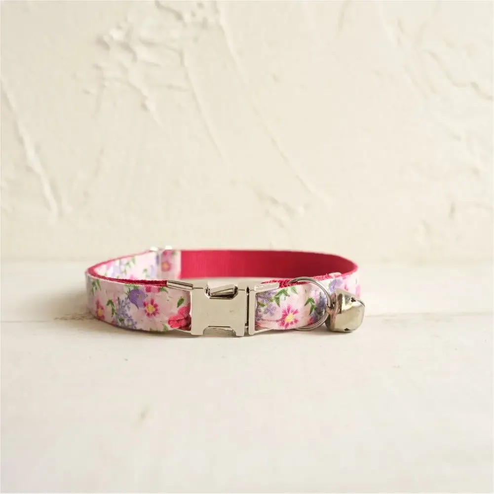 Collar de gato personalizado con grabado gratuito, correa para mascotas a juego, hebilla de Metal de contactos personalizados, Collar pequeño para mascotas con flores rosas - imagen 2