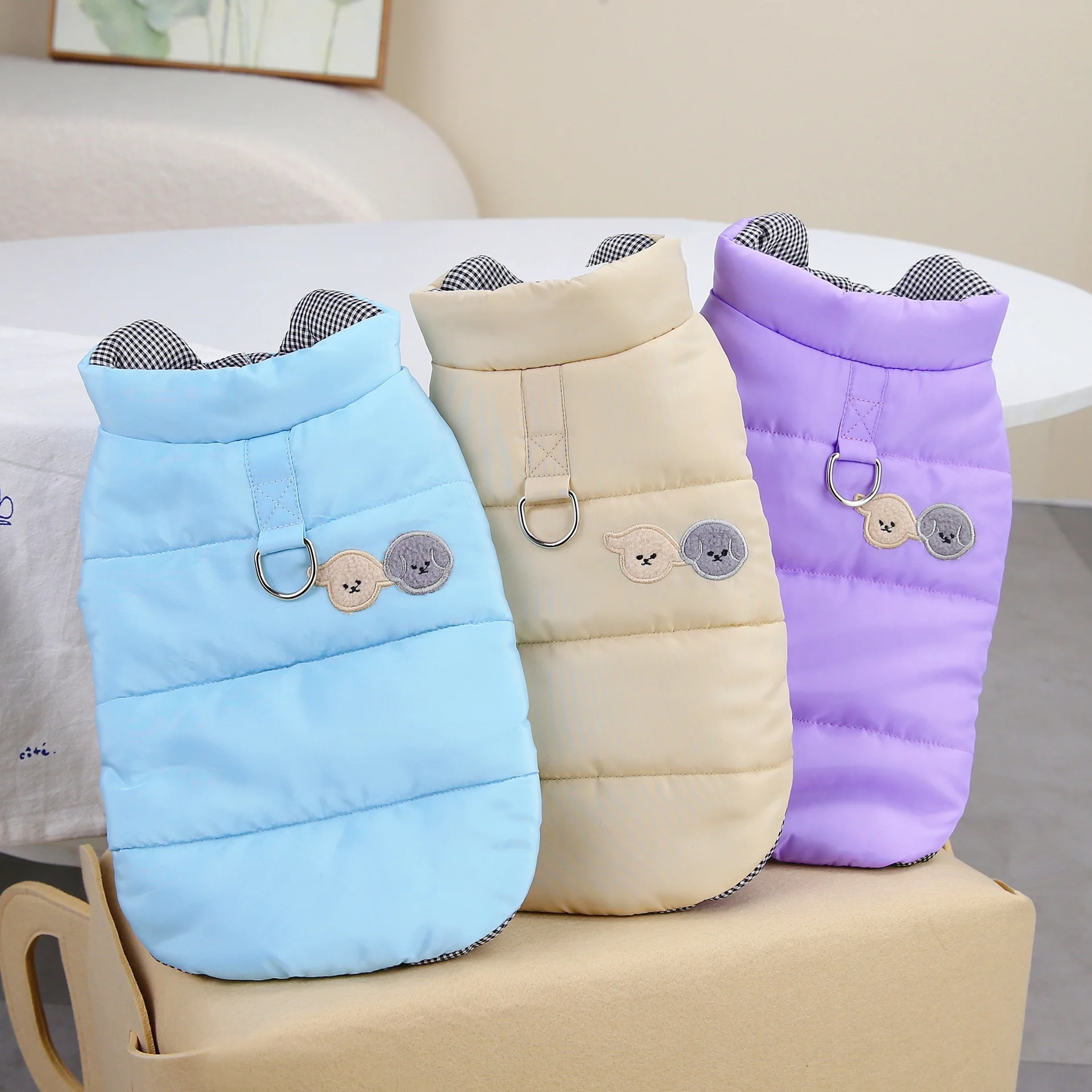 Ropa de invierno lisa para perros pequeños y medianos, chaleco cálido de algodón a prueba de viento para gatos, monos, accesorios de correa, chaleco Unisex para mascotas, abrigos - imagen 3