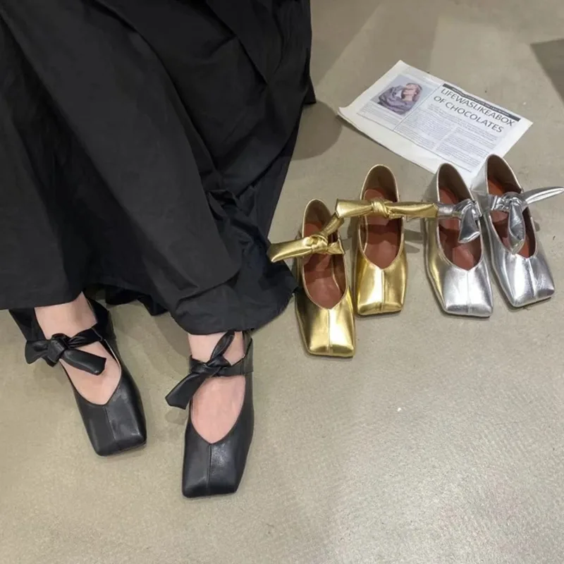 Zapatos planos Mary Jane brillantes con cordones y punta cuadrada, elegantes zapatos planos franceses plateados, nuevos zapatos de mujer poco profundos con una sola correa para primavera y otoño - imagen 3