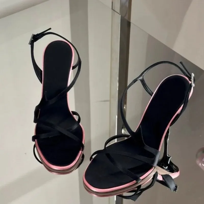 Sandalias tacón aguja satinadas – Elegantes y versátiles para verano - imagen 2