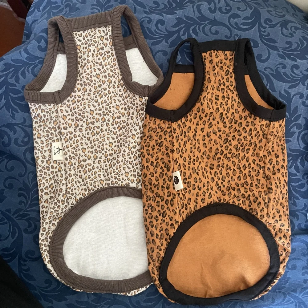 Camisola de leopardo de moda para gato en verano Chaleco de algodón marrón suave para Sphynx Cat Ropa de estar por casa caqui sin mangas para Devon Rex - imagen 4