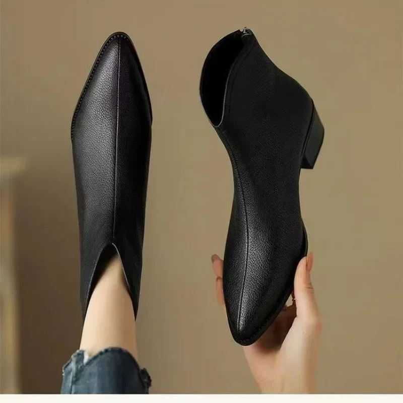 Botas de cuero partido para mujer, zapatos de tacón grueso con punta puntiaguda, botas cortas con cremallera Retro, botines de color albaricoque, novedad de otoño - imagen 4