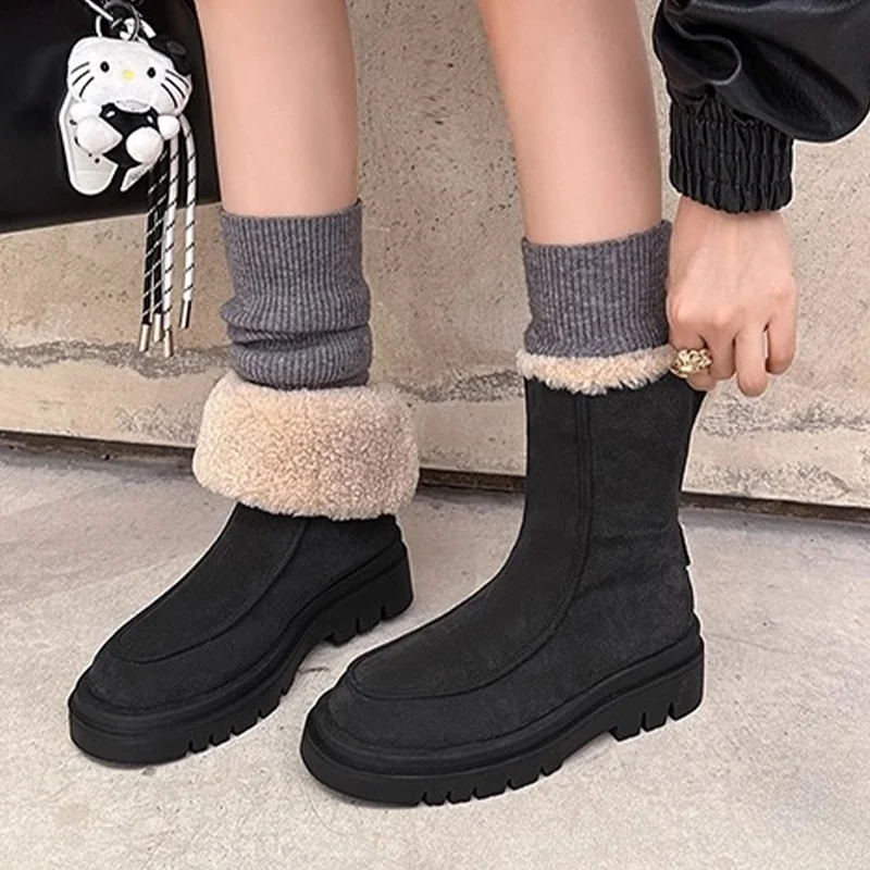Botas de nieve para Mujer, zapatos planos de gamuza cálidos a la moda, zapatos de algodón a la moda, nuevas botas deportivas cómodas cortas de felpa para Mujer - imagen 5