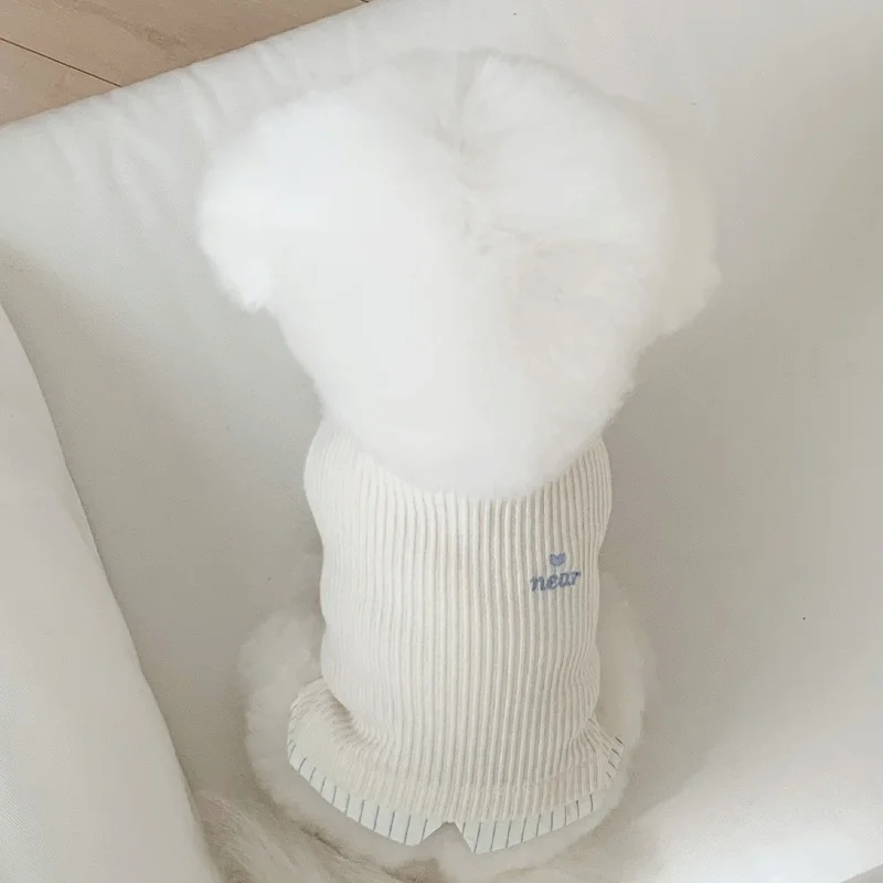 Ropa cálida de otoño para perros, camisa de lujo para perros, camiseta interior suave y bonita para cachorros, sudaderas con capucha con estampado de letras para gatos, jerséis para perros, ropa para mascotas - imagen 4