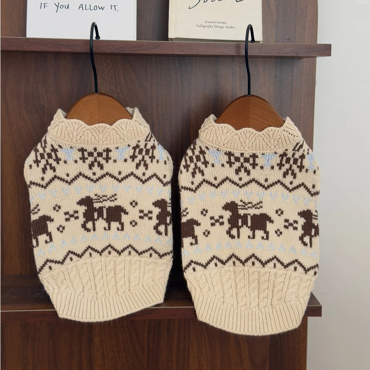 Suéter de Navidad con cuello de encaje para mascotas, abrigo de peluche grueso y cálido para gatos, ropa para cachorros y perros pequeños, Otoño/Invierno