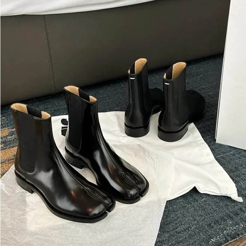 Botas Chelsea de estilo británico para mujer, botas cortas de tubo medio, diseño elástico con personalidad, zapatos con pezuña de caballo, zapatos de cuero - imagen 2