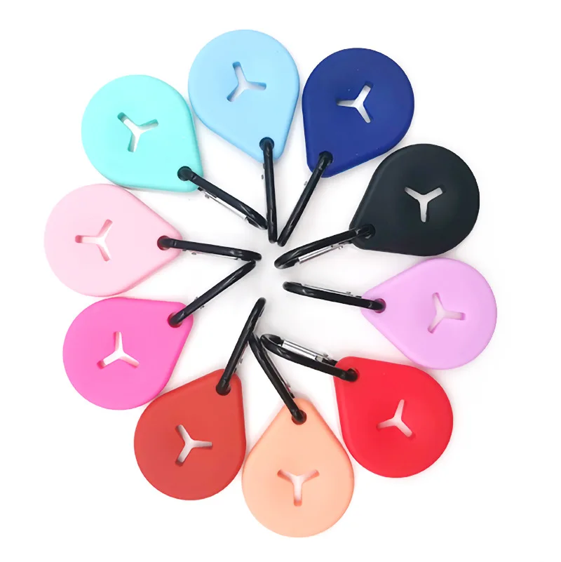 Dispensador de bolsas para excrementos de perros, productos para perros, soporte para bolsa de basura para mascotas, Clip manos libres, suministros de limpieza para perros - imagen 5